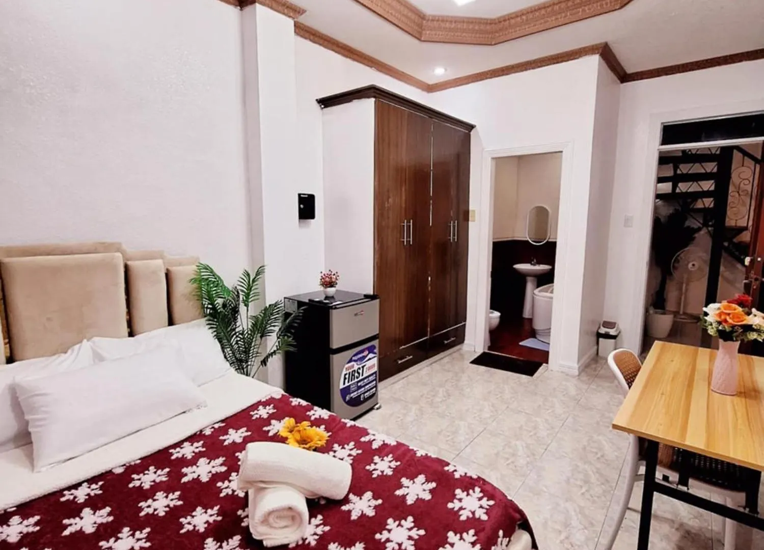 N4 Studio Room Apartment Transient House Ground Floor Near Abreeza Mall, Spmc, Sm Lanang & Usep Davao Philippines